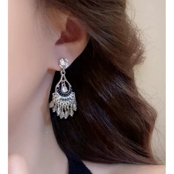 Ethnic style rhinestone tassel earrings retro earrings - Picture 5 of 6